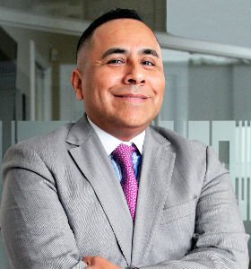 dino carlos caro coria 2